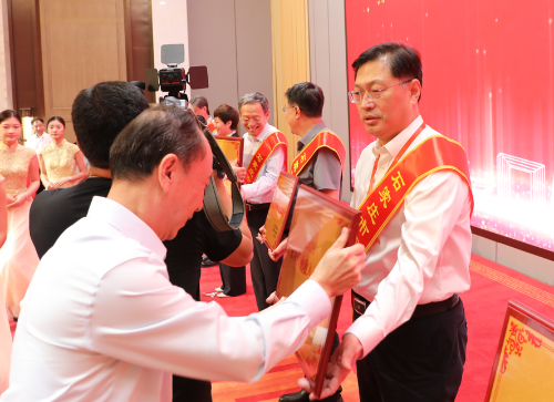 常山集團(tuán)位列石家莊營業(yè)收入百強企業(yè)第14位