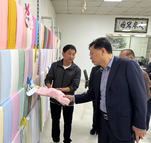 常山集團(tuán)黨委書記、董事長吳寧帶隊(duì)赴趙縣調(diào)研紡織企業(yè)